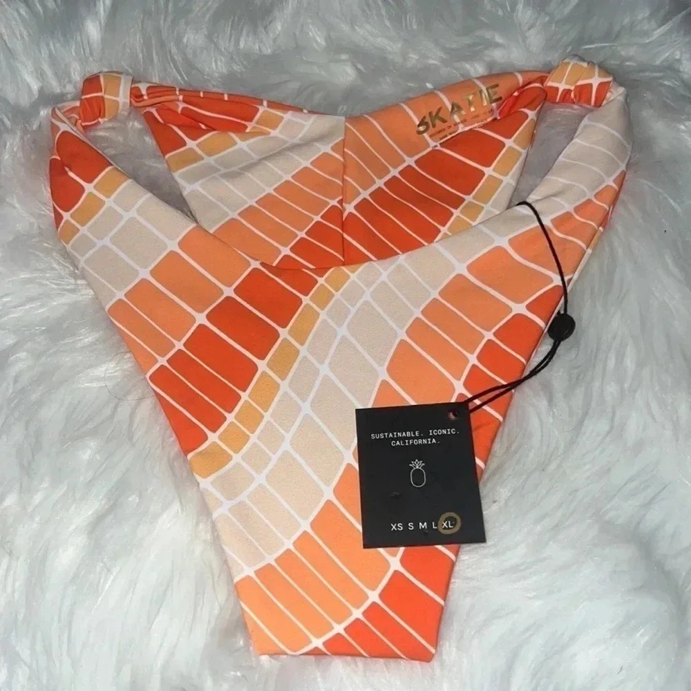 Skatie XL Orange Tie Bikini Bottom BRAND NEW
NEVER WORN - Picture 3 of 4